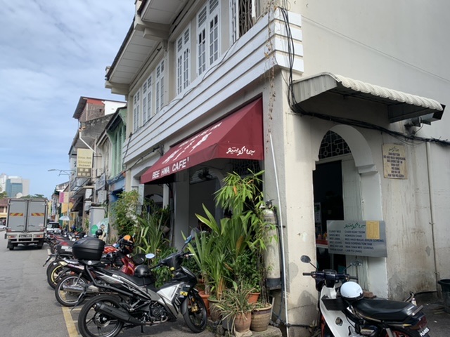 Menikmati Makanan Halal di Bee Hwa Cafe Penang